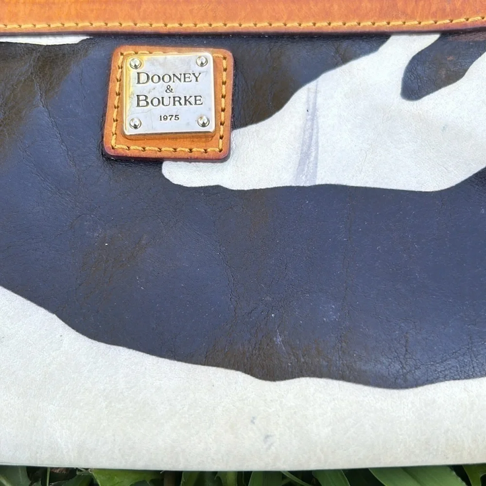 Dooney & Bourke preloved